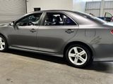 Used 2013 Toyota Camry SE image 5