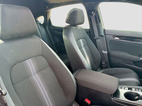 Used 2025 Honda Civic Sport image 27