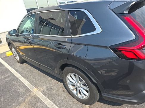 Used 2025 Honda CR-V EX-L image 4
