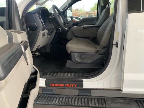 Used 2022 Ford F250 XLT AWD/4WD image 6