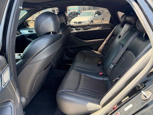 Used 2018 Genesis G80 3.3T Sport RWD image 13