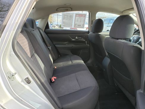 Used 2017 Nissan Altima 2.5 S w/ Power Driver Seat Package image 15