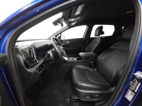 Used 2023 Kia Sportage X-Line image 4