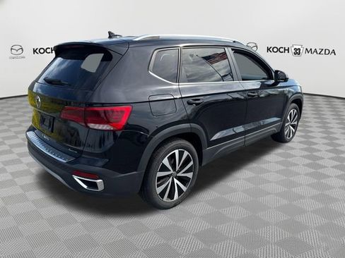 Used 2022 Volkswagen Taos SE image 8