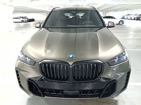 Used 2024 BMW X5 xDrive50e w/ Executive Package AWD/4WD image 2