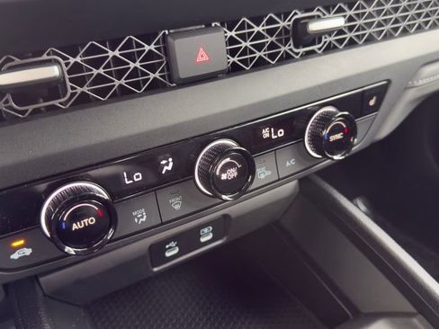 Used 2025 Honda Accord SE image 26