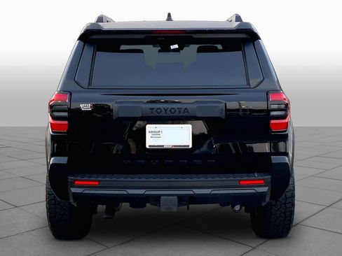 Used 2026 Toyota 4Runner SR5 AWD/4WD image 5