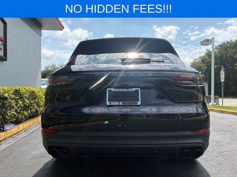 Used 2022 Porsche Cayenne Platinum Edition AWD/4WD image 6