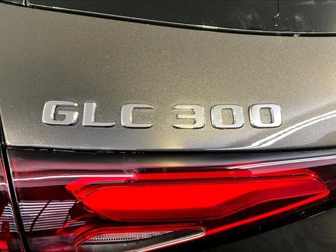 New 2026 Mercedes-Benz GLC 300 4MATIC image 6