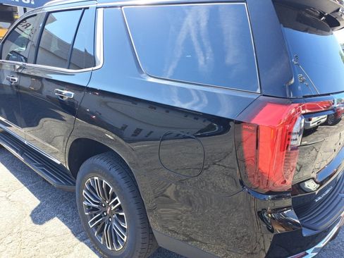 Used 2025 GMC Yukon Elevation AWD/4WD image 20