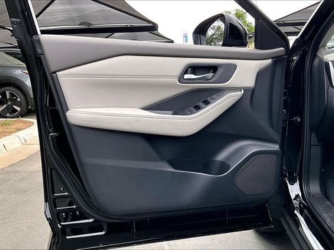 New 2026 Nissan Rogue Dark Armor image 10