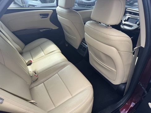 Used 2013 Toyota Avalon XLE Touring FWD image 25