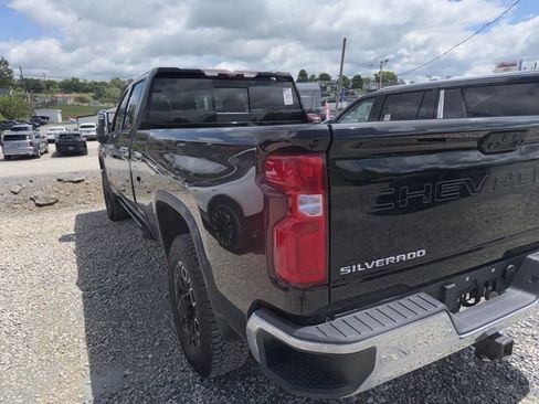 Used 2024 Chevrolet Silverado 2500 LTZ w/ LTZ Convenience Package AWD/4WD image 10