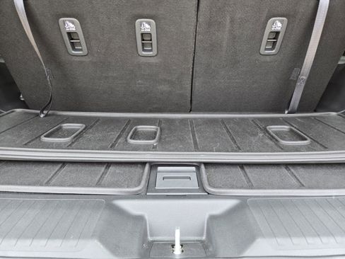 Certified 2025 Honda Pilot Touring image 28