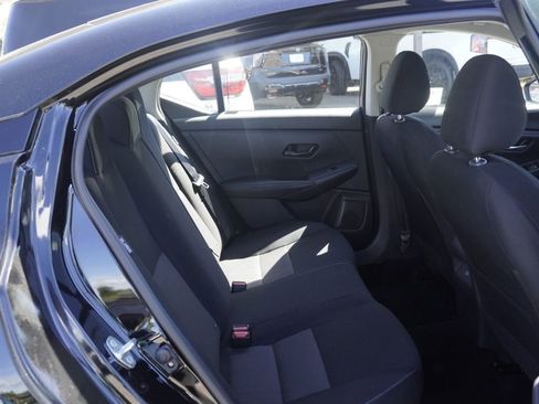 Certified 2025 Nissan Sentra SV image 18