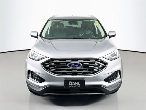 Used 2022 Ford Edge SEL w/ Convenience Package AWD/4WD image 3