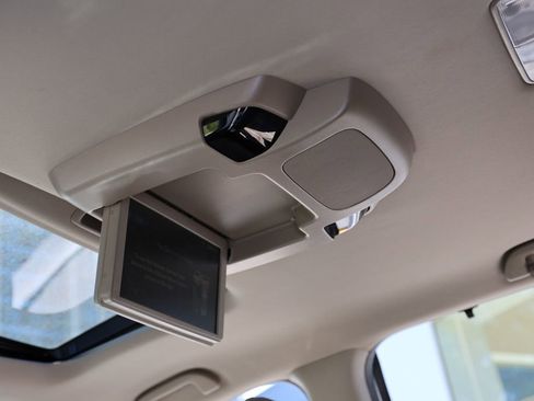 Used 2020 Honda Pilot Touring image 9