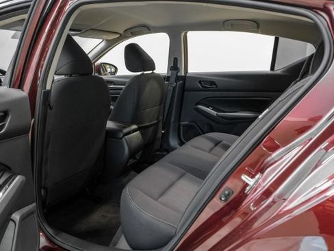 Used 2023 Nissan Altima 2.5 SV FWD image 45