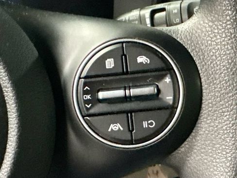 Used 2023 Kia Soul LX FWD image 10