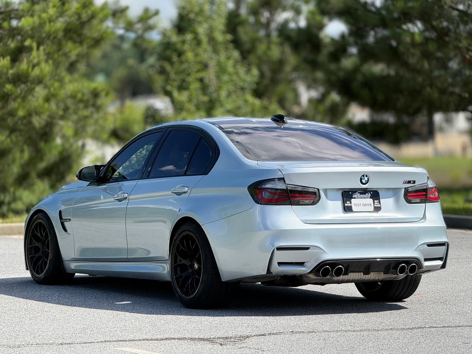 Used 2017 BMW M3 RWD image 10