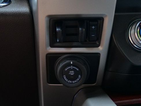 Used 2021 Ford F350 King Ranch w/ King Ranch Ultimate Package AWD/4WD image 24