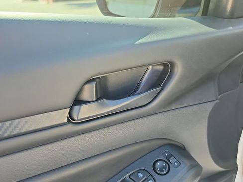Certified 2025 Nissan Altima 2.5 S FWD image 18