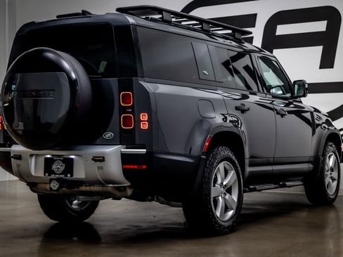 Used 2023 Land Rover Defender 130 First Edition AWD/4WD image 30