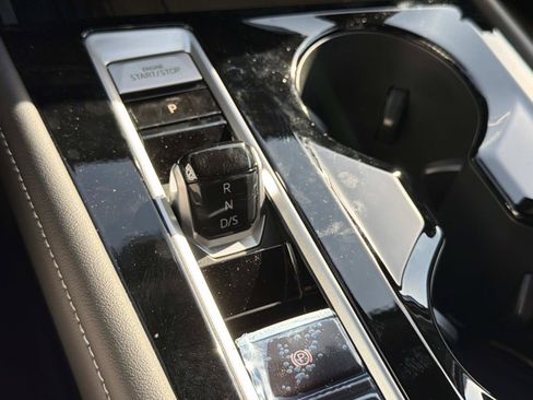 New 2026 Volkswagen Atlas Cross Sport SE FWD image 25