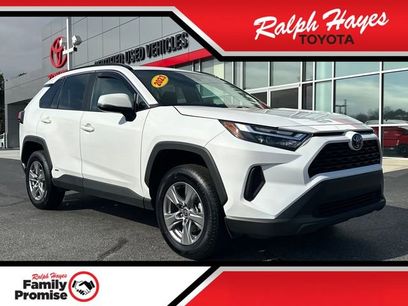 Used 2023 Toyota RAV4 XLE w/ Convenience Package