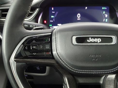 Used 2022 Jeep Grand Cherokee Overland image 29