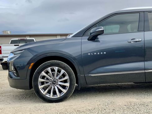 Used 2022 Chevrolet Blazer Premier image 10