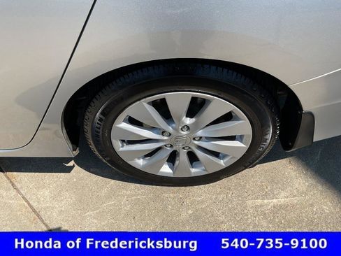 Used 2013 Honda Accord Touring image 11