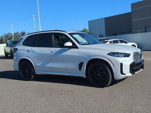 Used 2026 BMW X5 sDrive40i w/ M Sport Package RWD image 4