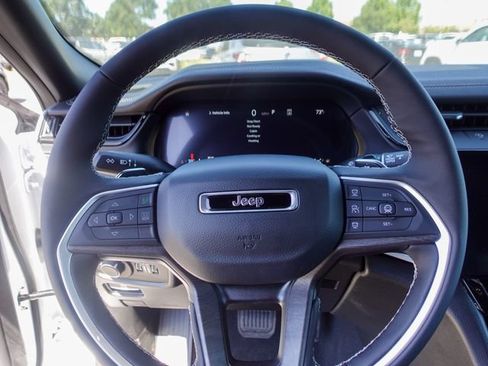 New 2026 Jeep Grand Cherokee L 4WD image 12
