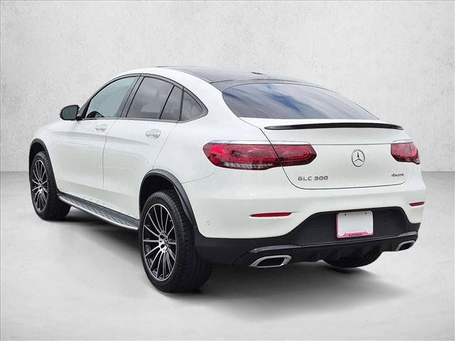 Used 2022 Mercedes-Benz GLC 300 4MATIC Coupe image 8