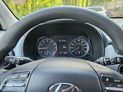 Used 2021 Hyundai Kona SE AWD/4WD image 24