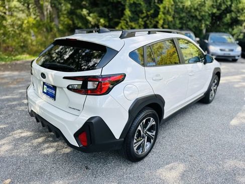 Used 2024 Subaru Crosstrek 2.0i Premium image 6