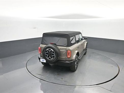 New 2026 Ford Bronco Outer Banks image 29