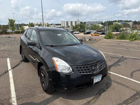 Used 2010 Nissan Rogue S w/ 360 Degree Value Pkg AWD/4WD image 2