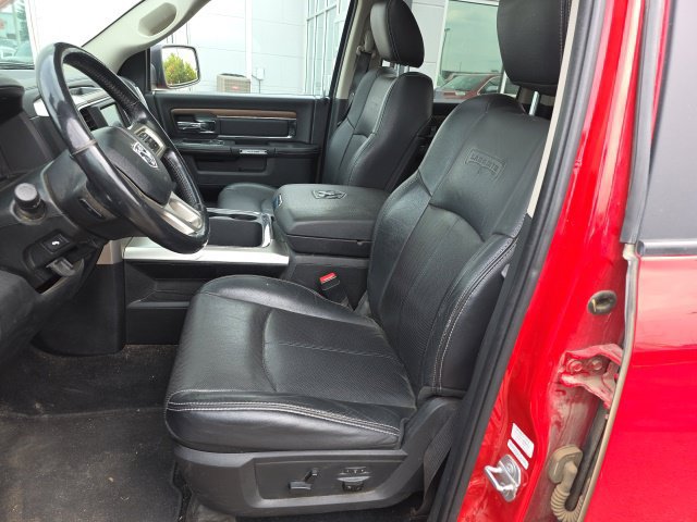 Used 2018 RAM 1500 Laramie AWD/4WD image 10