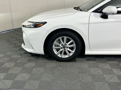 Used 2025 Toyota Camry LE FWD image 11