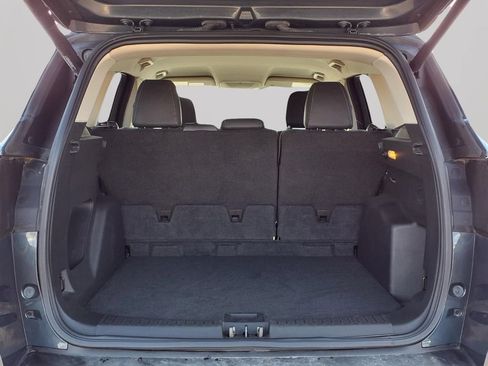 Used 2019 Ford Escape SEL FWD image 10