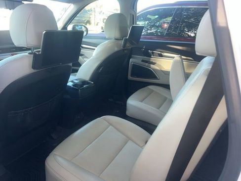 Used 2021 Kia Telluride S image 6