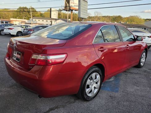 Used 2009 Toyota Camry image 2