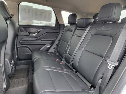 Certified 2024 Lincoln Corsair AWD w/ Equipment Group 101A image 21