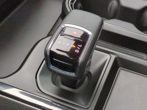 Used 2023 Chevrolet Silverado 1500 ZR2 w/ Technology Package image 33