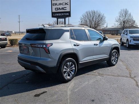 New 2026 Chevrolet Equinox LT w/ Convenience Package II image 3
