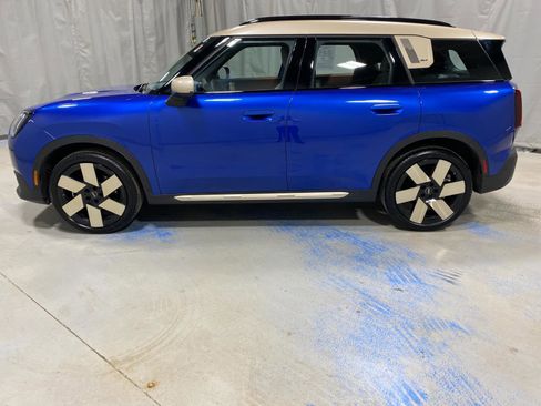 Certified 2025 MINI Cooper Countryman S image 5