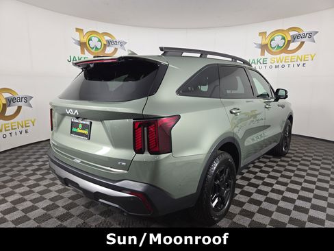 Used 2024 Kia Sorento SX Prestige image 9
