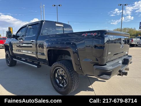 Used 2017 Chevrolet Silverado 2500 High Country w/ Duramax Plus Package image 13